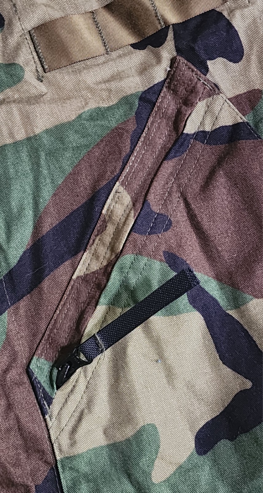 US Military Coveralls Men's Sz Large Woodland Camo Cold Weather Mechanics