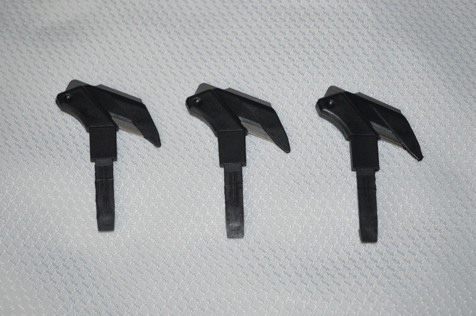 KLEVER CUTTER ~ XCHANGE ~ SAFETY CUTTER ~ 3 REPLACEABLE BLADES ~ KCJ-XH-35 ~ NEW