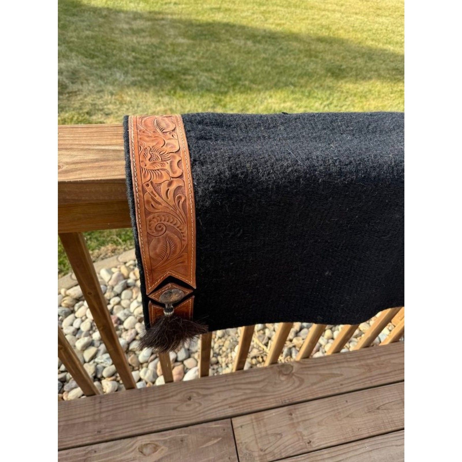 Western Black Leather Saddle Horse Blanket Horsehair tassel 34" x 34"