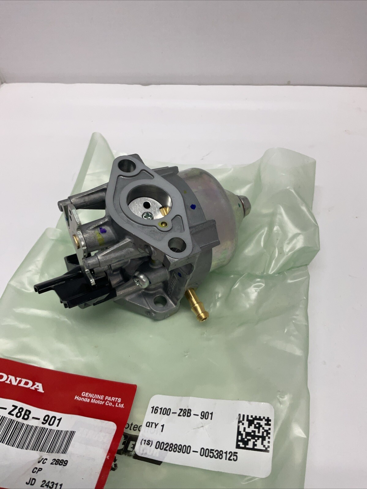 Genuine OEM Honda 16100-Z8B-901 CARBURETOR (BB76A A)