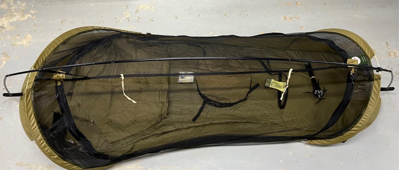 Catoma Burrow IBNS Tactical Pop-Up Tent BedNet w/ Rainfly Coyote Brown 64588