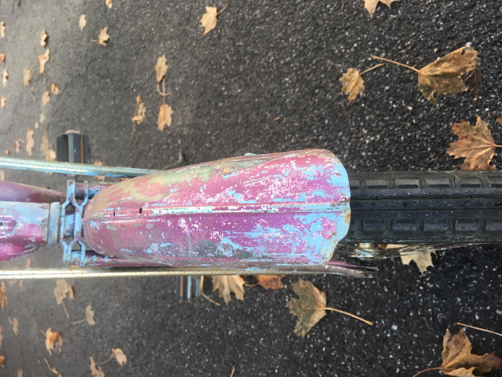 GOODYEAR 50'S BICYCLE VINTAGE FIRE POLICE . TANK BICYCLE SIREN