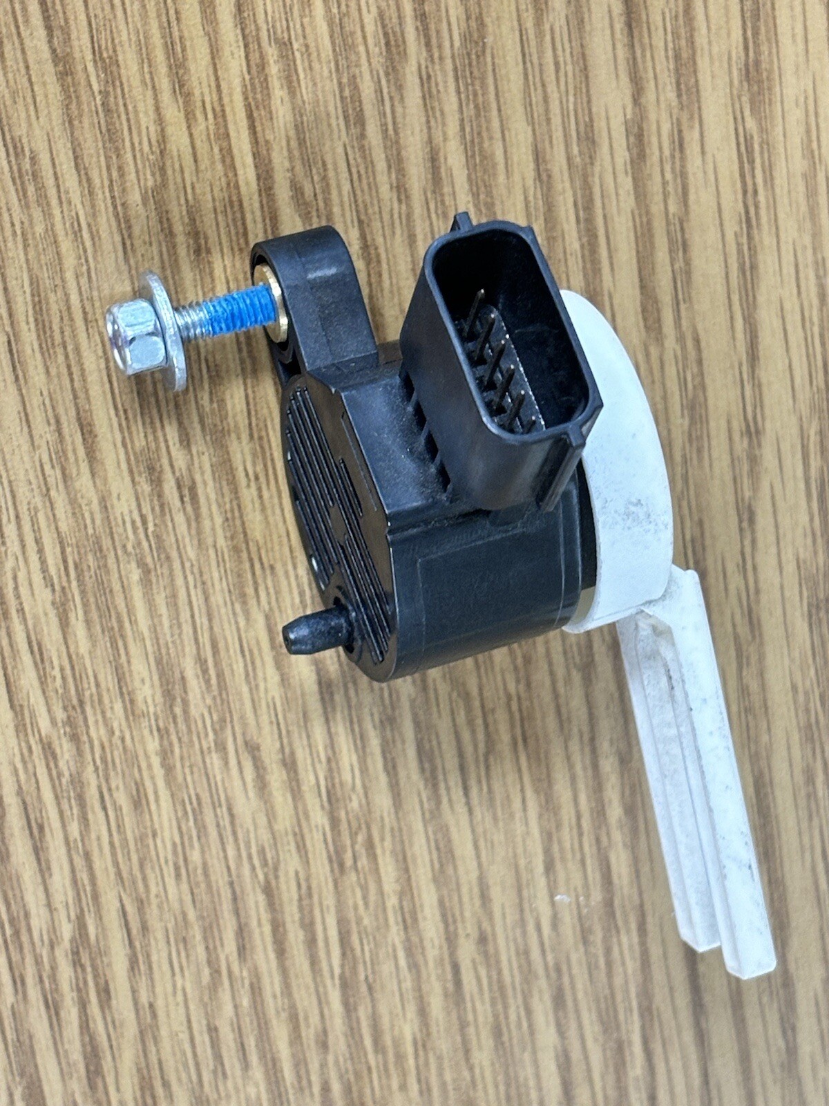 2012-2022 GM Genuine OEM 13597422 Brake Pedal Position Sensor