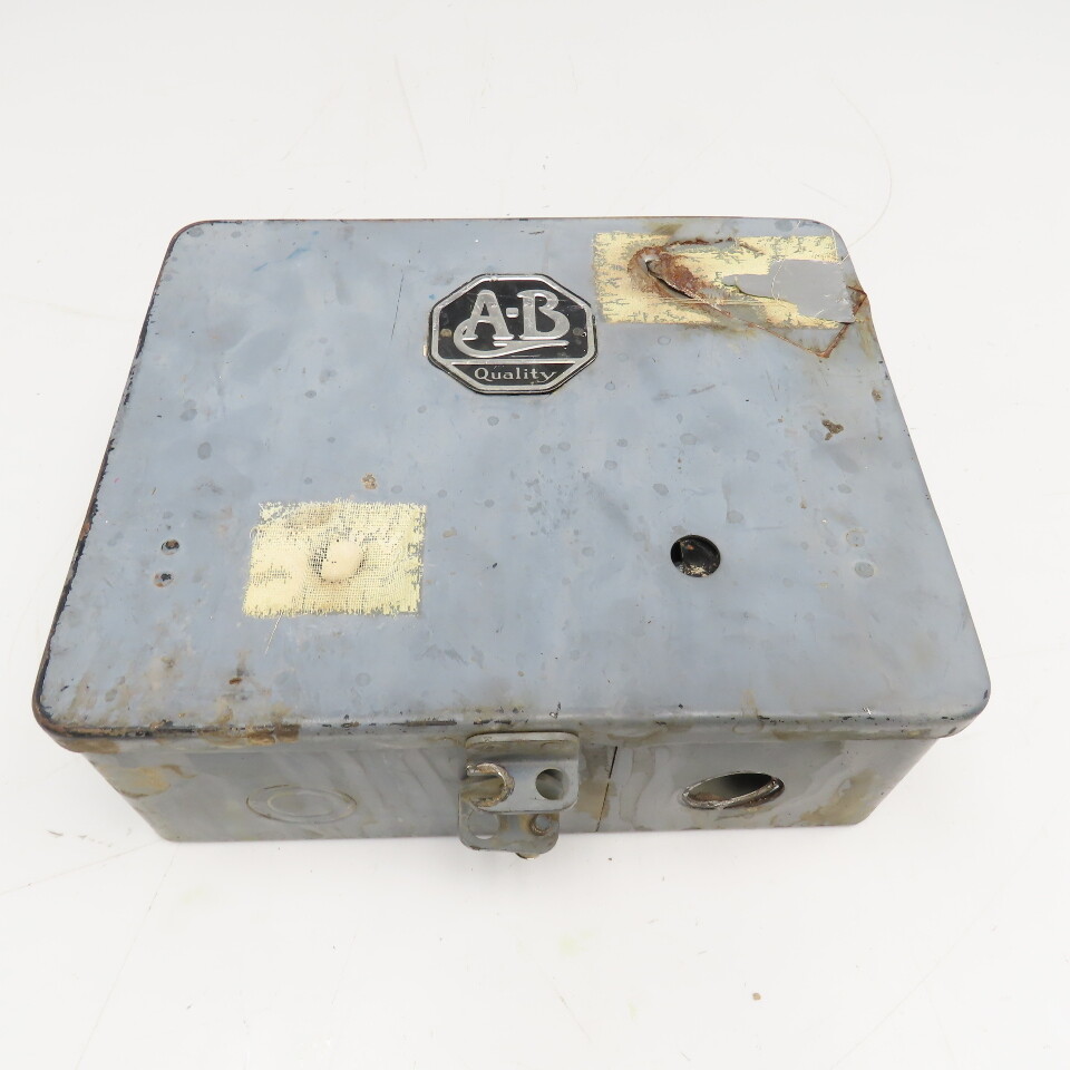 Allen Bradley 705BAAA Size 1 Reversing Contactor 220V 3Ph 60Hz 220/208V Coil