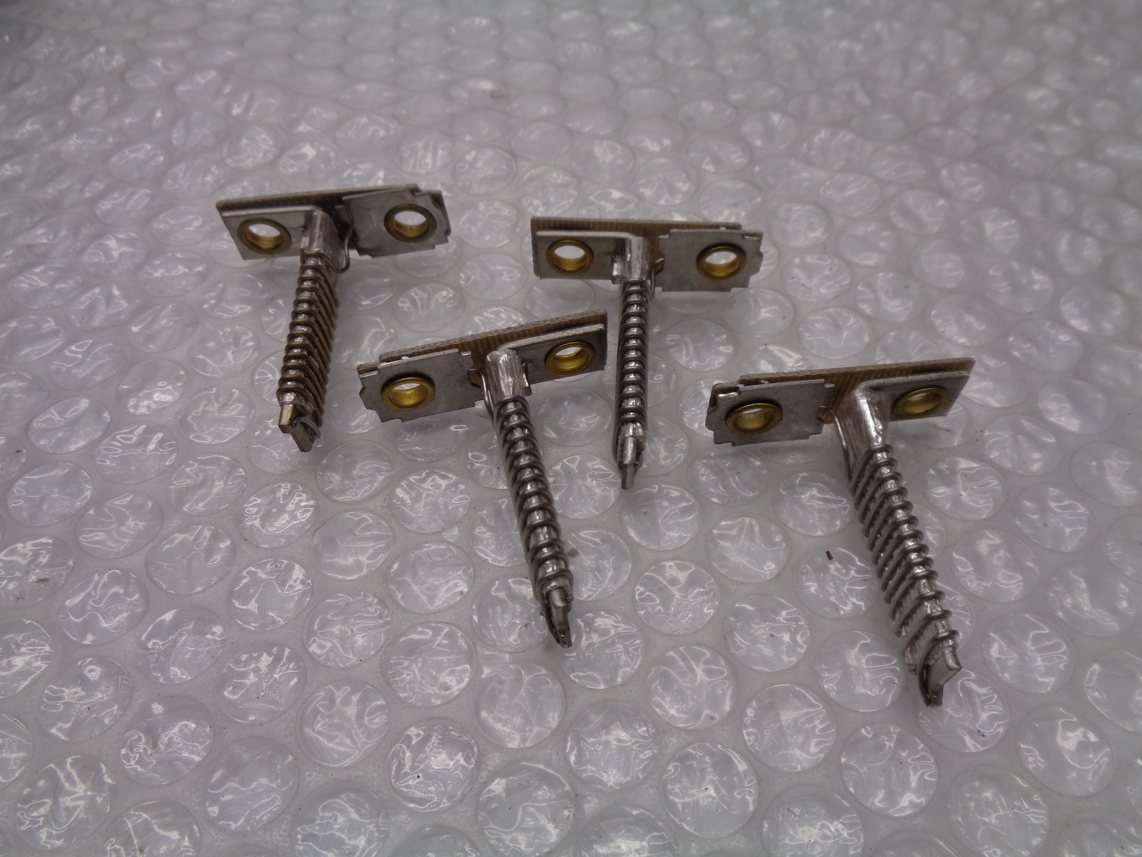 INDUSTRIAL SPARE C1.84A HEATER LOT OF 4 NSNP