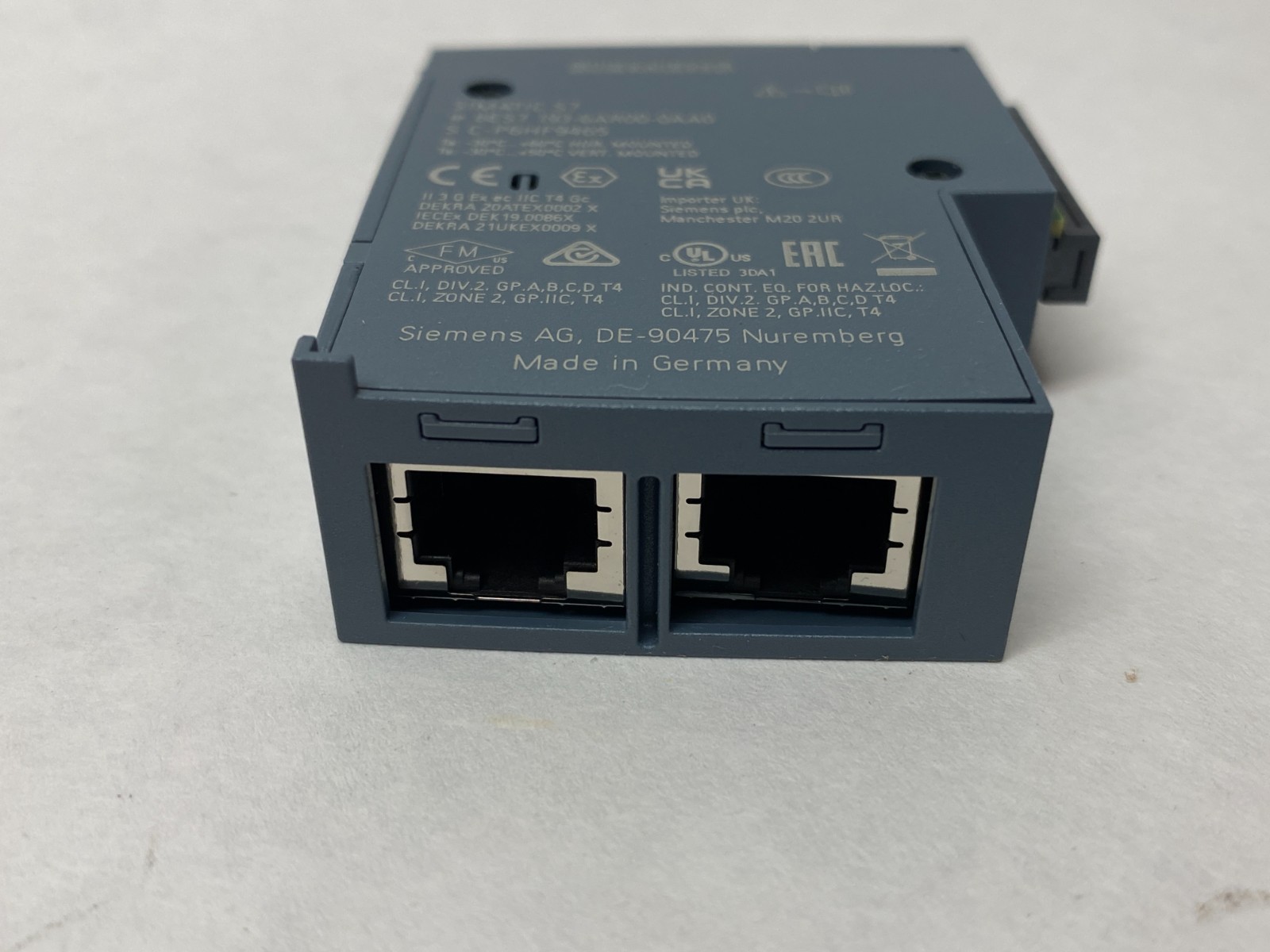 Siemens 6ES7193-6AR00-0AA0 SIMATIC ET 200SP Bus Adapter Module BA 2xRJ45