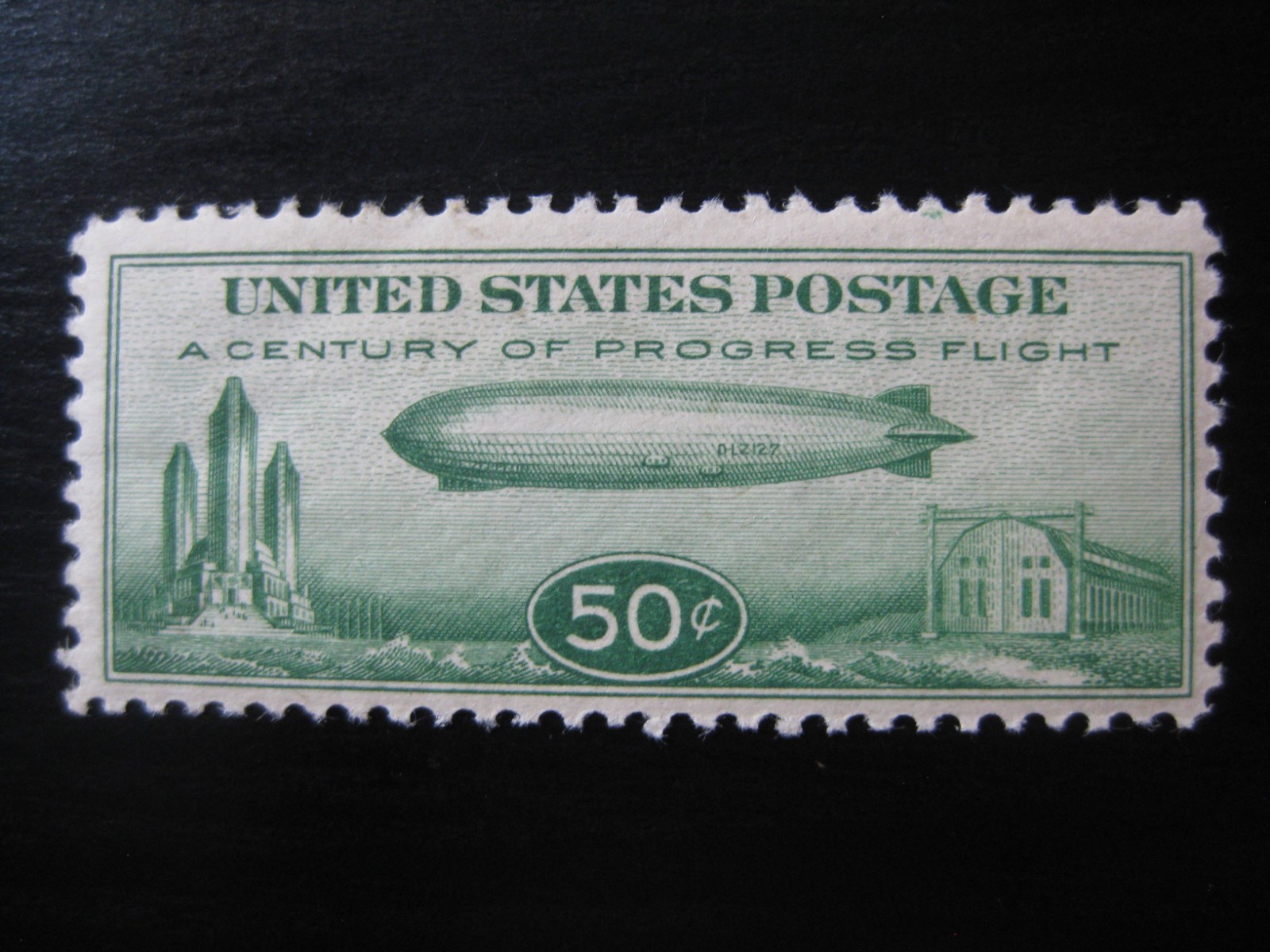 UNITED STATES Sc. #C18 scarce mint Zeppelin airmail stamp! SCV $50.00
