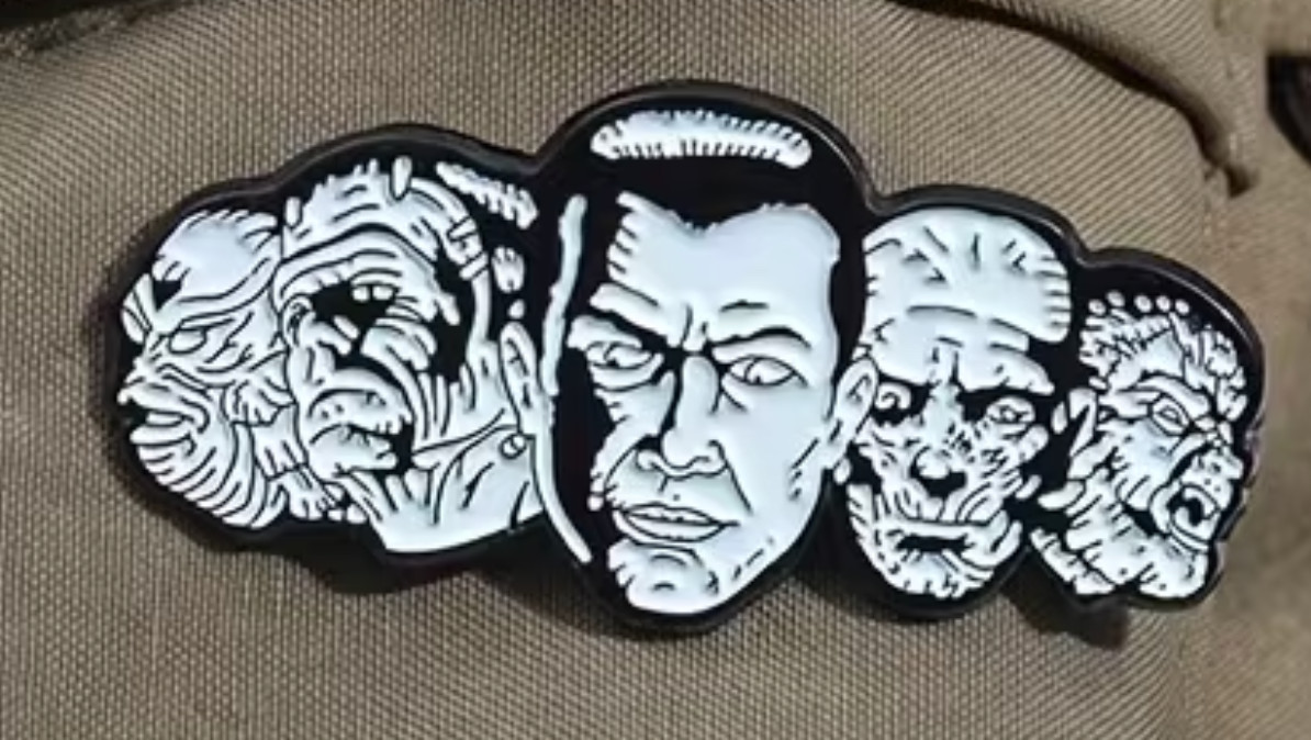 UNIVERSAL MONSTERS enamel pin - horror Frankenstein Dracula - FREE SHIPPING