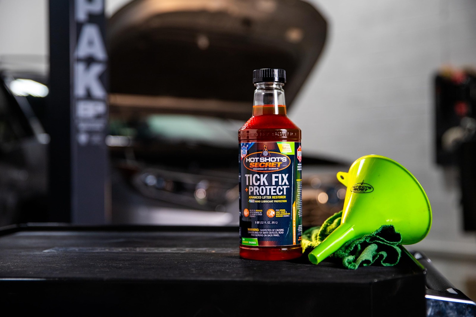 Hot Shot’s Secret Tick Fix + Protect Advanced Lifter Restorer Motor Oil 1