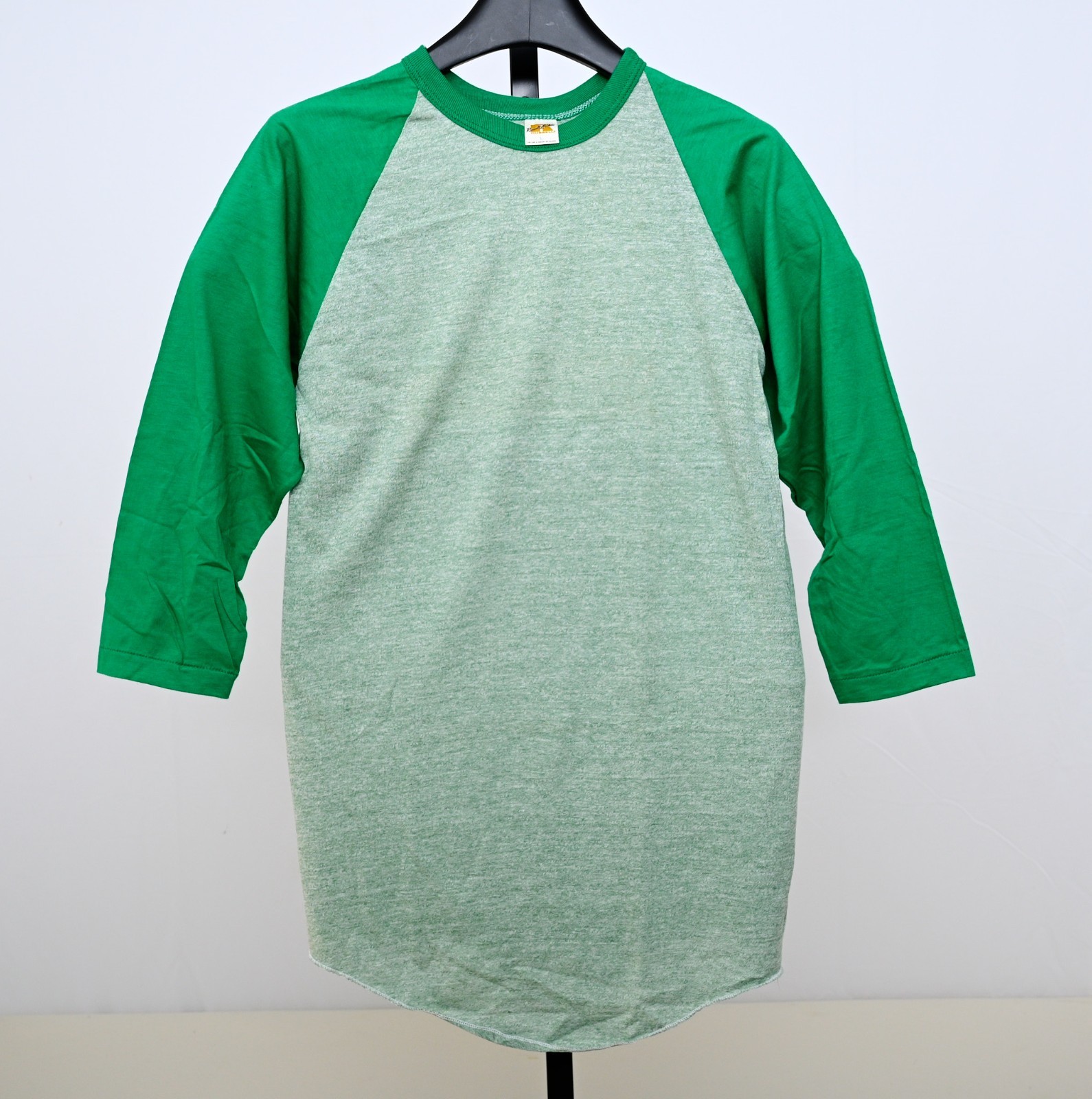 Vintage Russell Athletic Men's L Heather Green Raglan Sleeve Baseball T-shirt