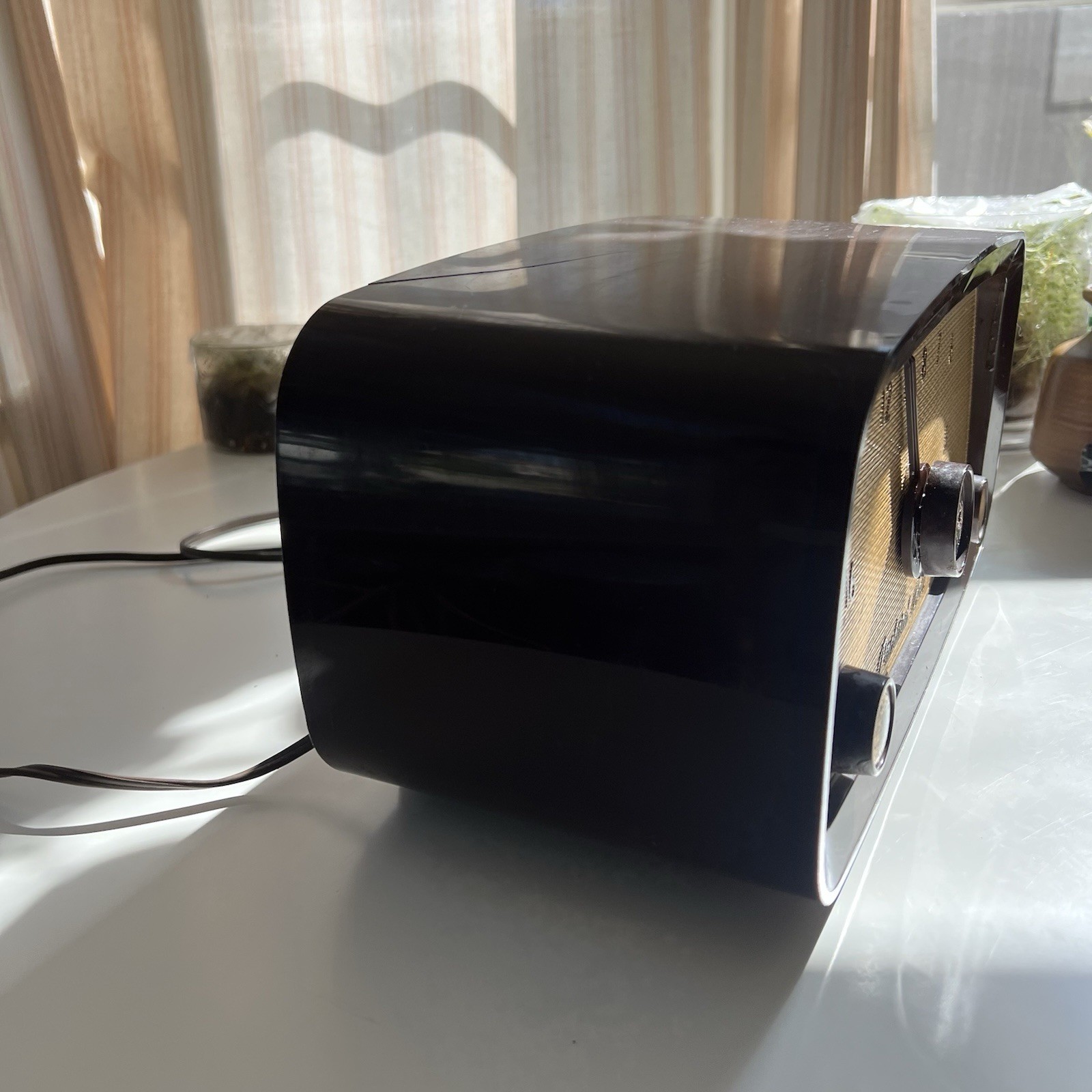 Vintage Packard Bell Model 631 Tube Radio Brown Bakelite AM