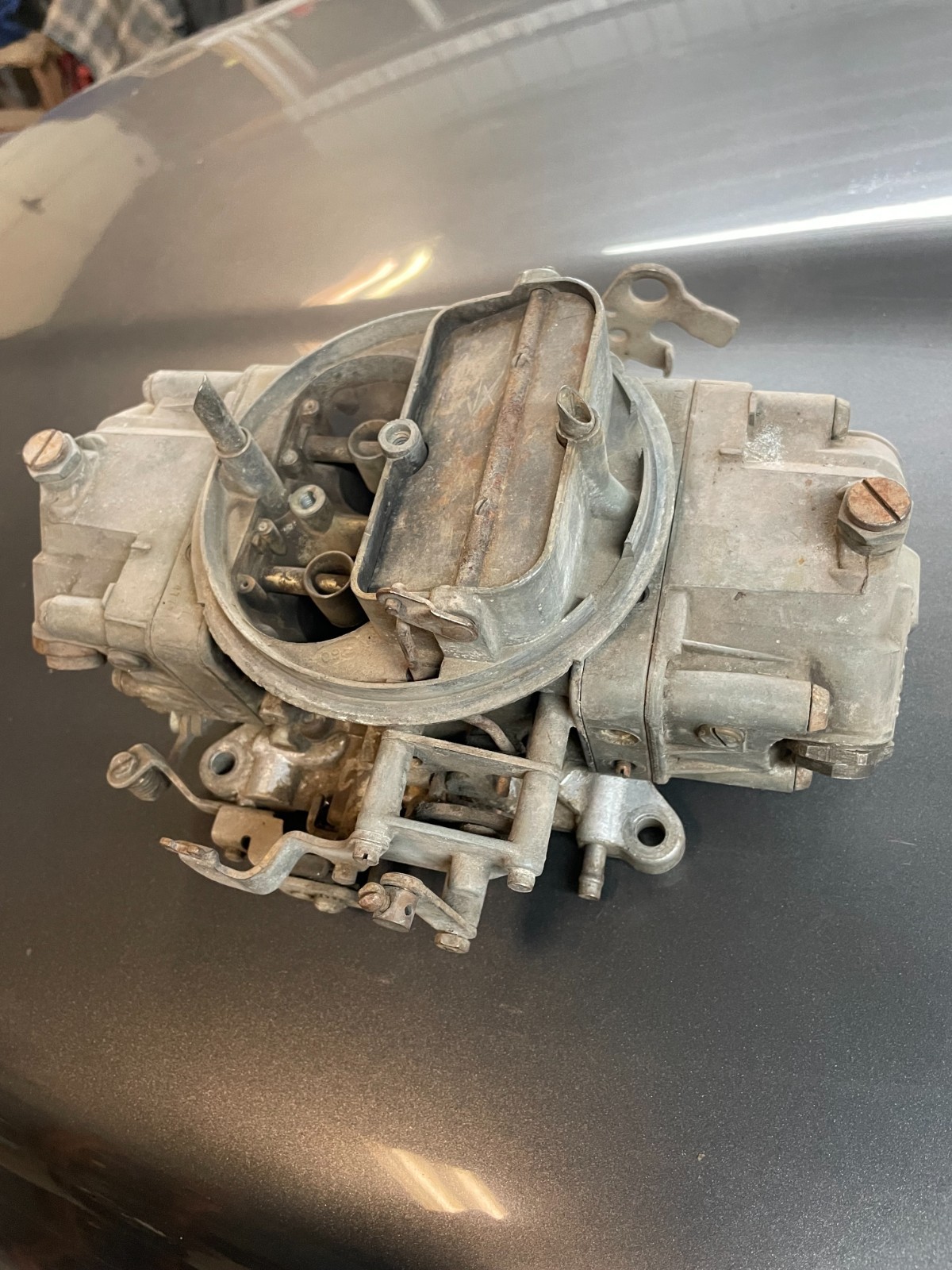 HOLLEY 4771 DOUBLE PUMPER DUAL FEED 650 CFM FOUR BARREL CARBURETOR