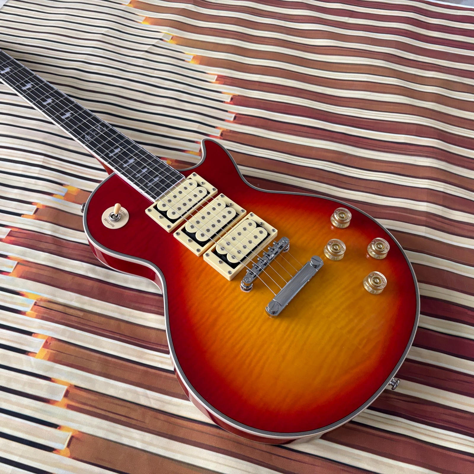 1997 Ace Frehley Signature Les Paul Custom! Cherry Sunburst solid Mahogany Body