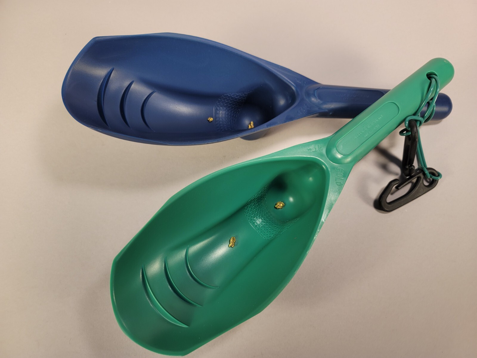 NEW Doc's Exclusive Gold PIT™ Treasure Scoop portable gold pan REVOLUTIONARY!