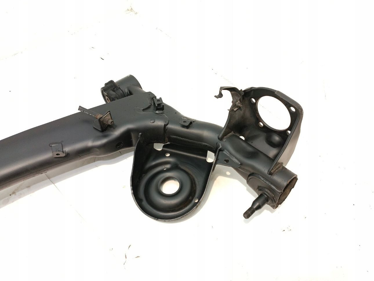 2004-2010 Toyota Sienna Rear Loaded Axle Torsion Beam - 4WD / 2WD 42110-08040