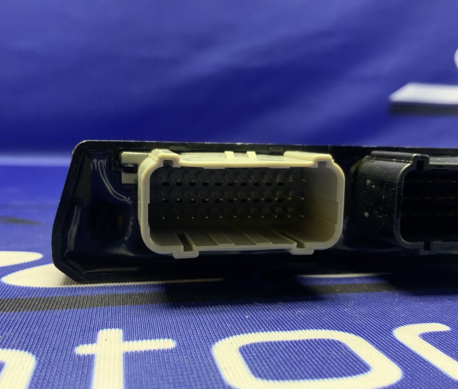 Triumph ECU Street Triple 765 RS 2025 OEM T1290995