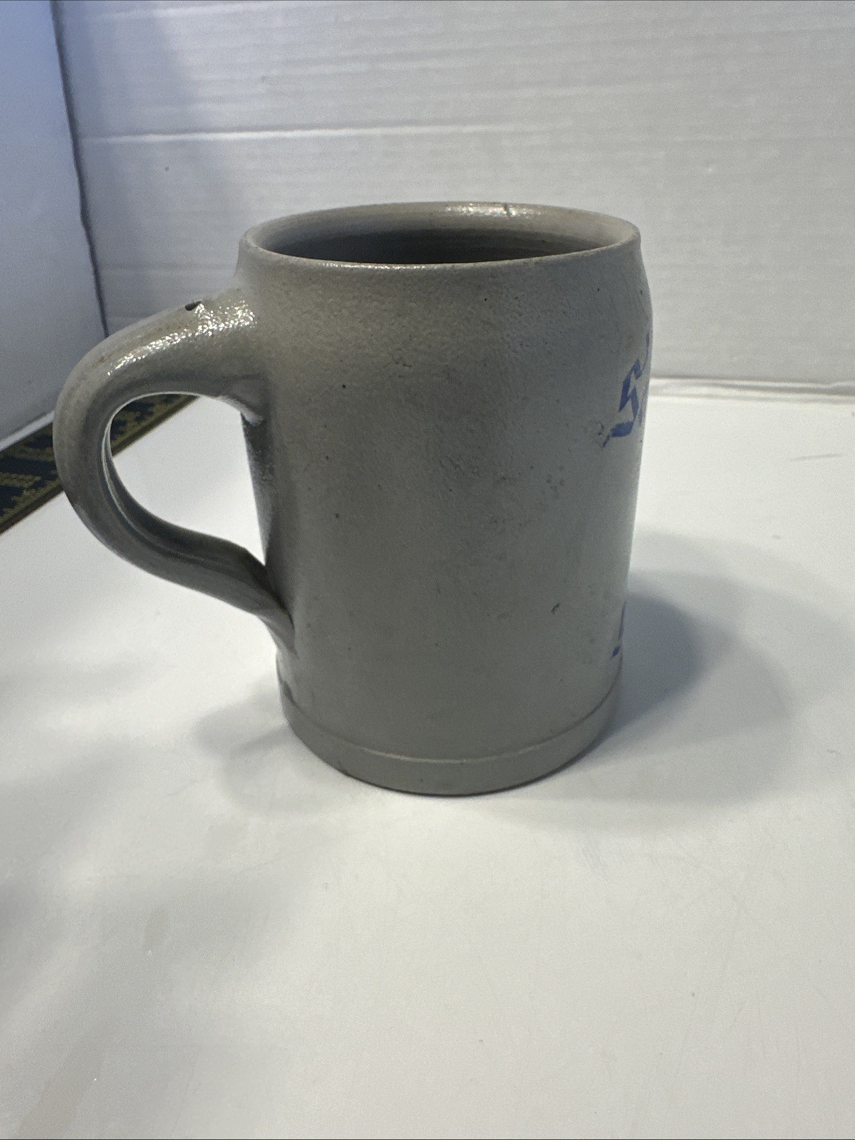 Sandlerbräu Lumbar Stoneware Mug