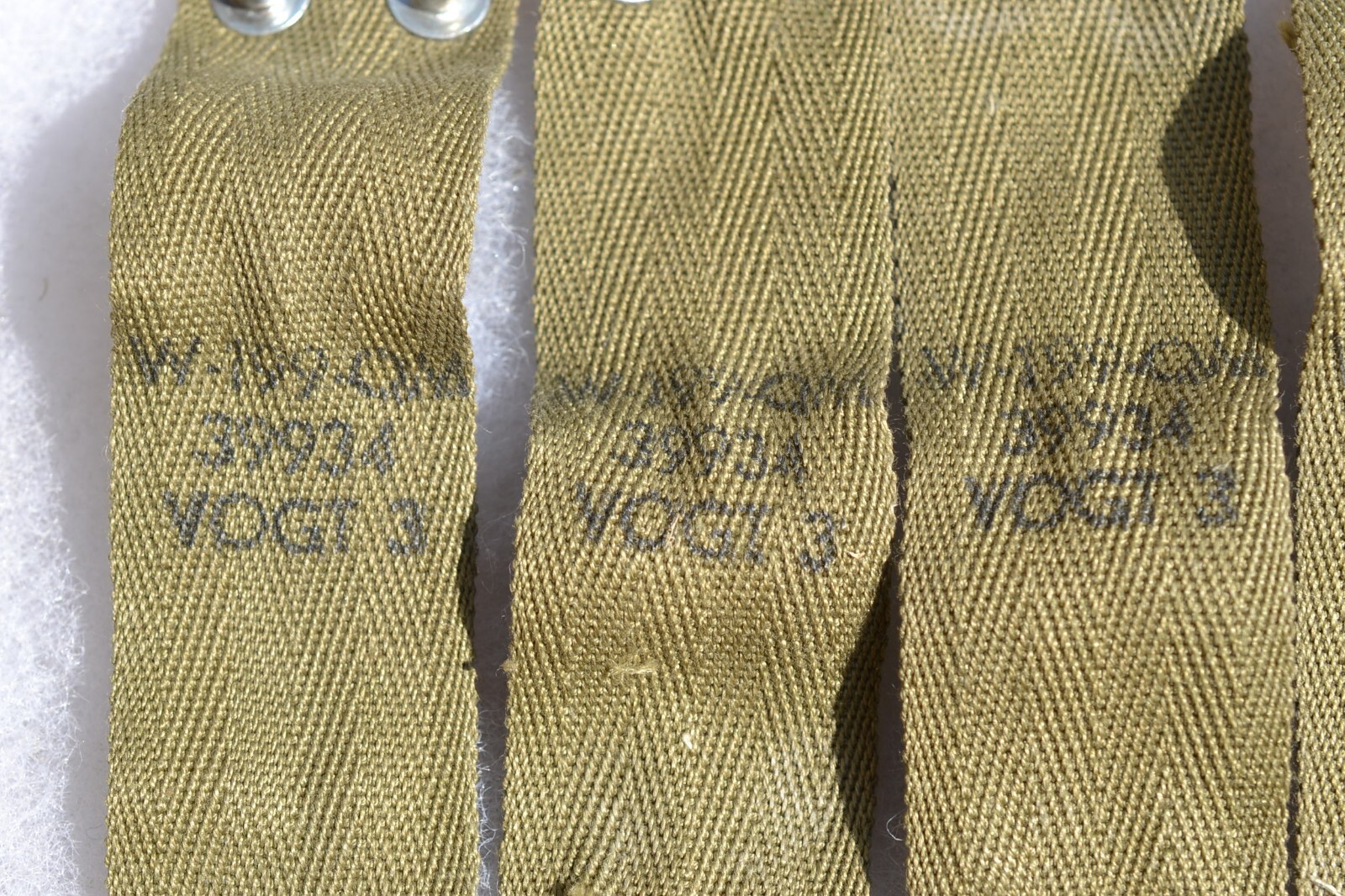 US ARMY M-1 HELMET LINER NAPE STRAP VOGT. SIZE 3 MAKER STAMP