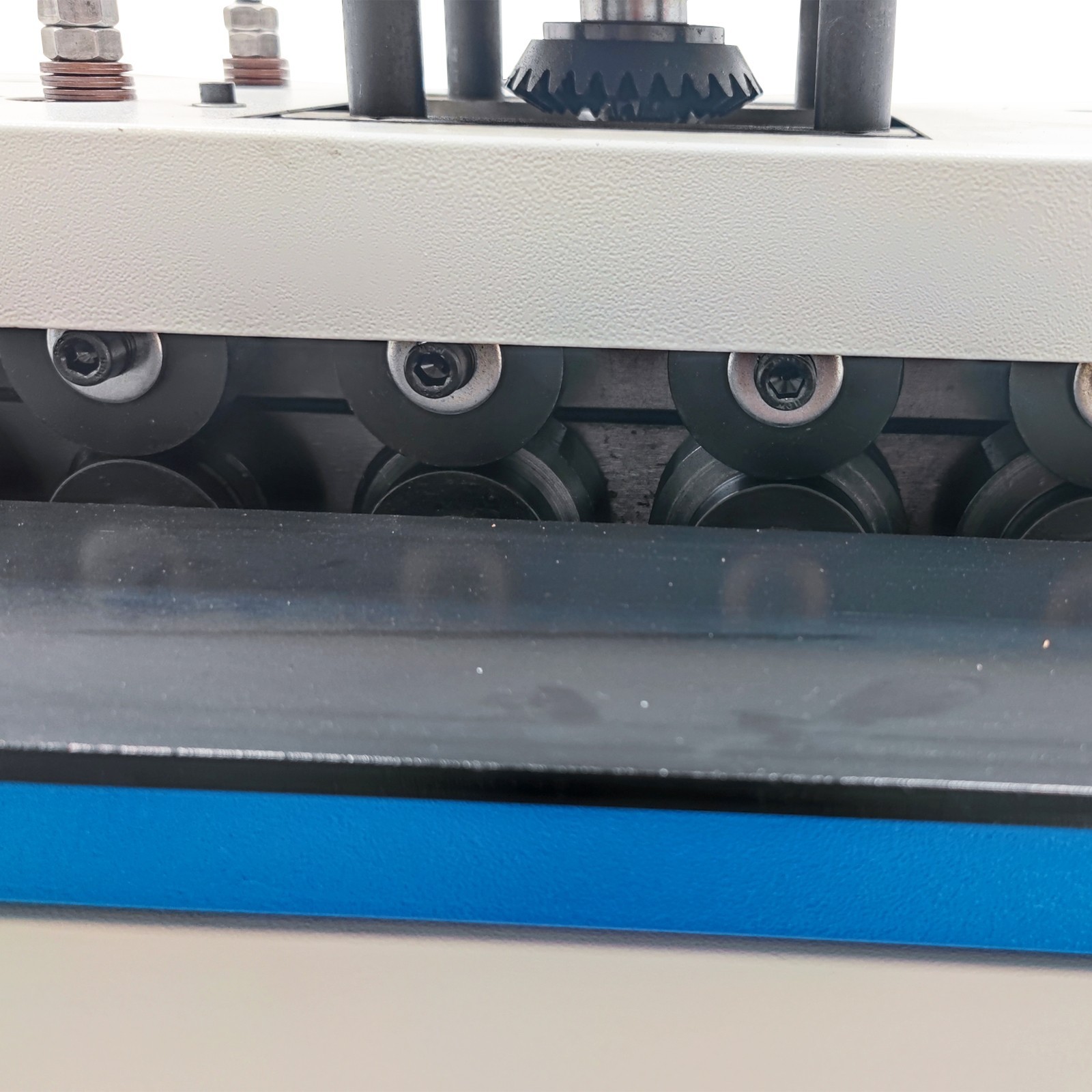 220V Seam Lock Forming Machine C-drive-locking and Radial Hem Seam 7 Shapes