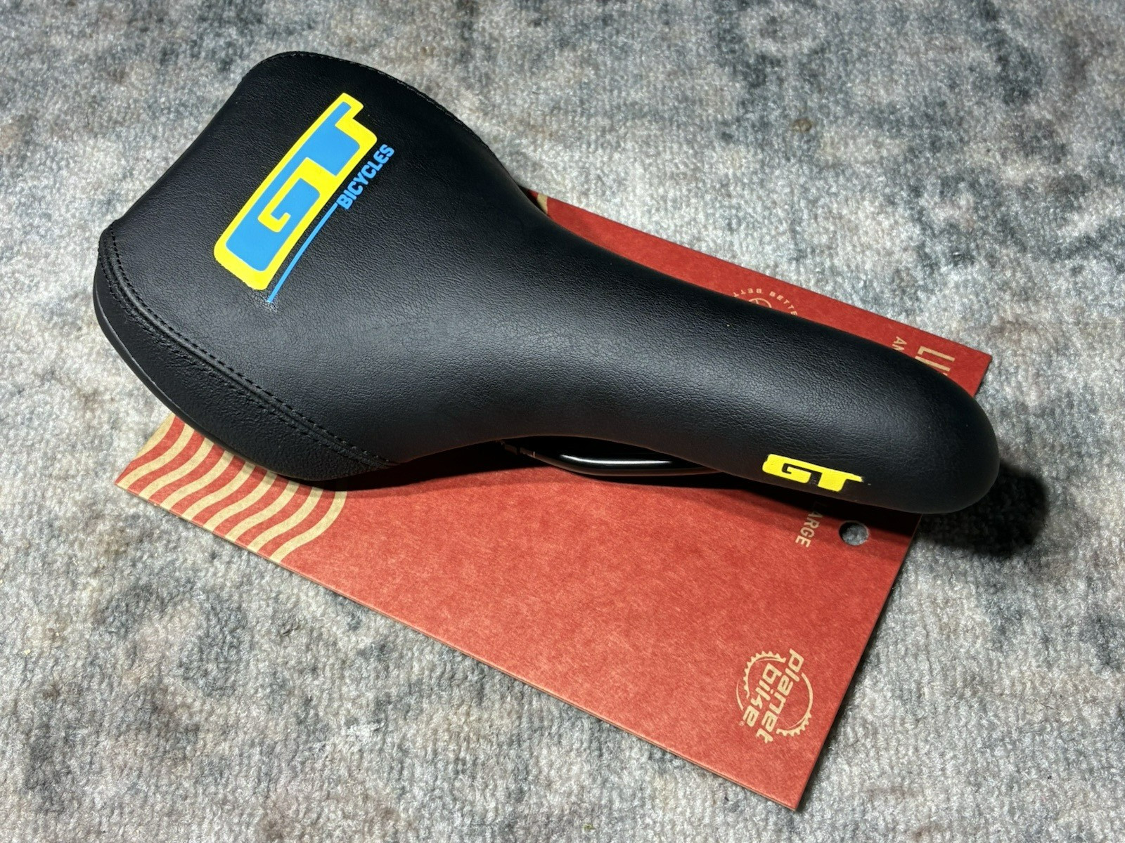 Old school style Custom GT Race Bmx Seat Railed New Black Large