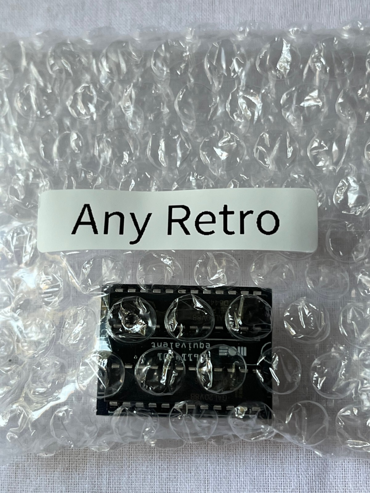 Commodore PLA Replacement MOS 906114-01 / PLS100 for C64, SX 64 High Quality USA