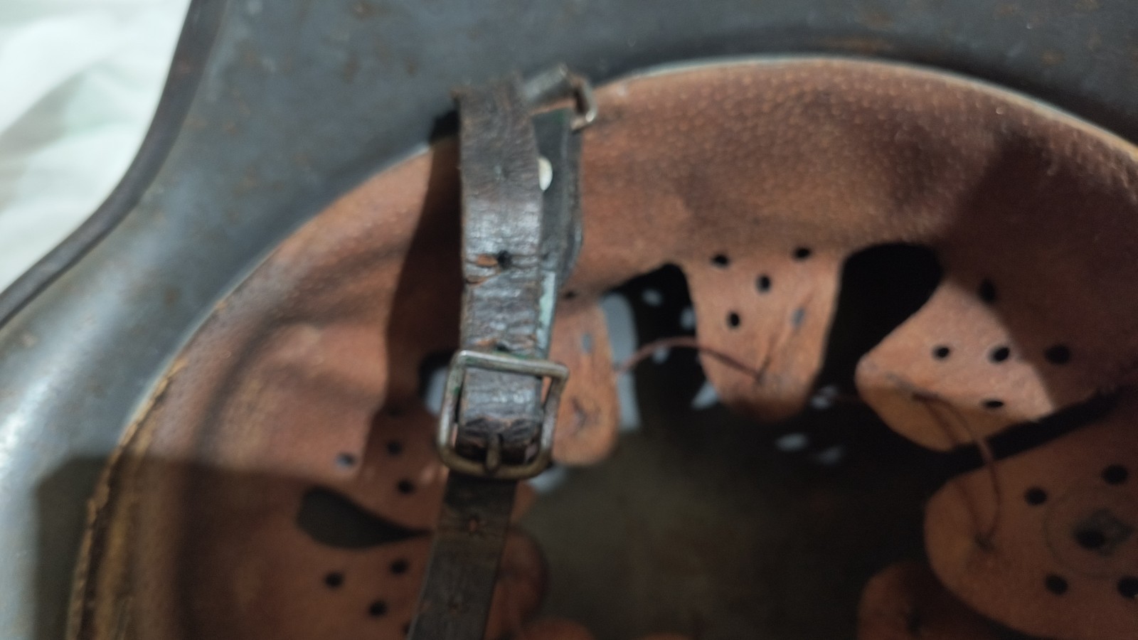 WW2 ~ M35 German Helmet ~ EF64 ~ w/ Liner