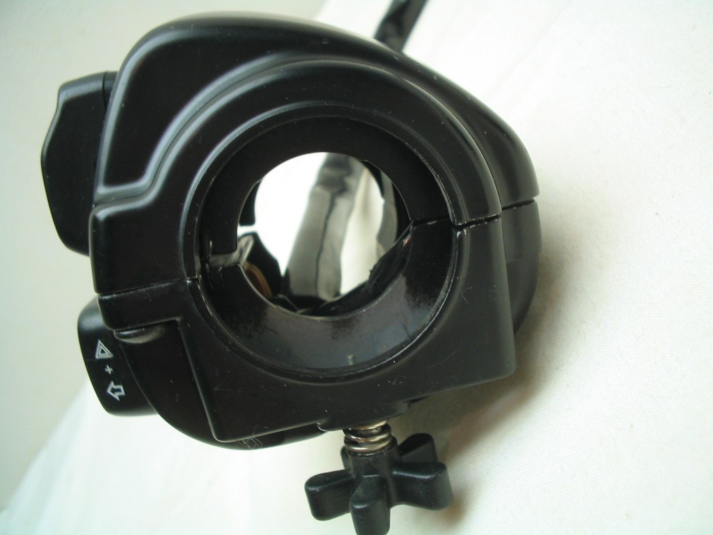 Right Handlebar Control Switch Pack Start Run Turn - Harley Softail Dyna & Other