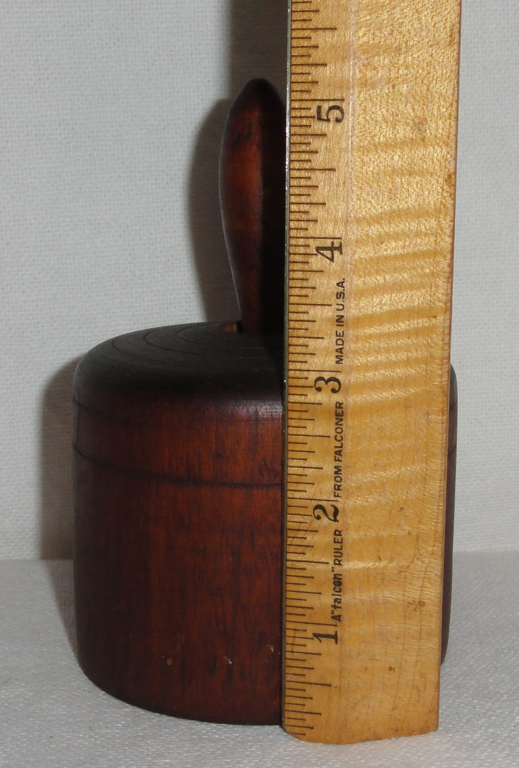 Antique Wood Butter Mold/Press ~ Plunger ~ Hand Carved Beaver Stamp