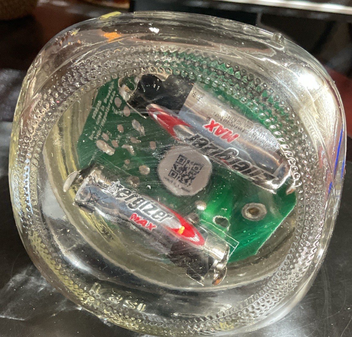 WBEZ 91.5 Chicago Single Station FM Channel Radio Housed In A Mason Jar