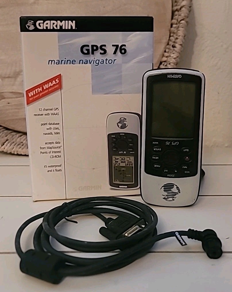 Garmin GPSMAP 76 Handheld GPS For Parts Or Repair.