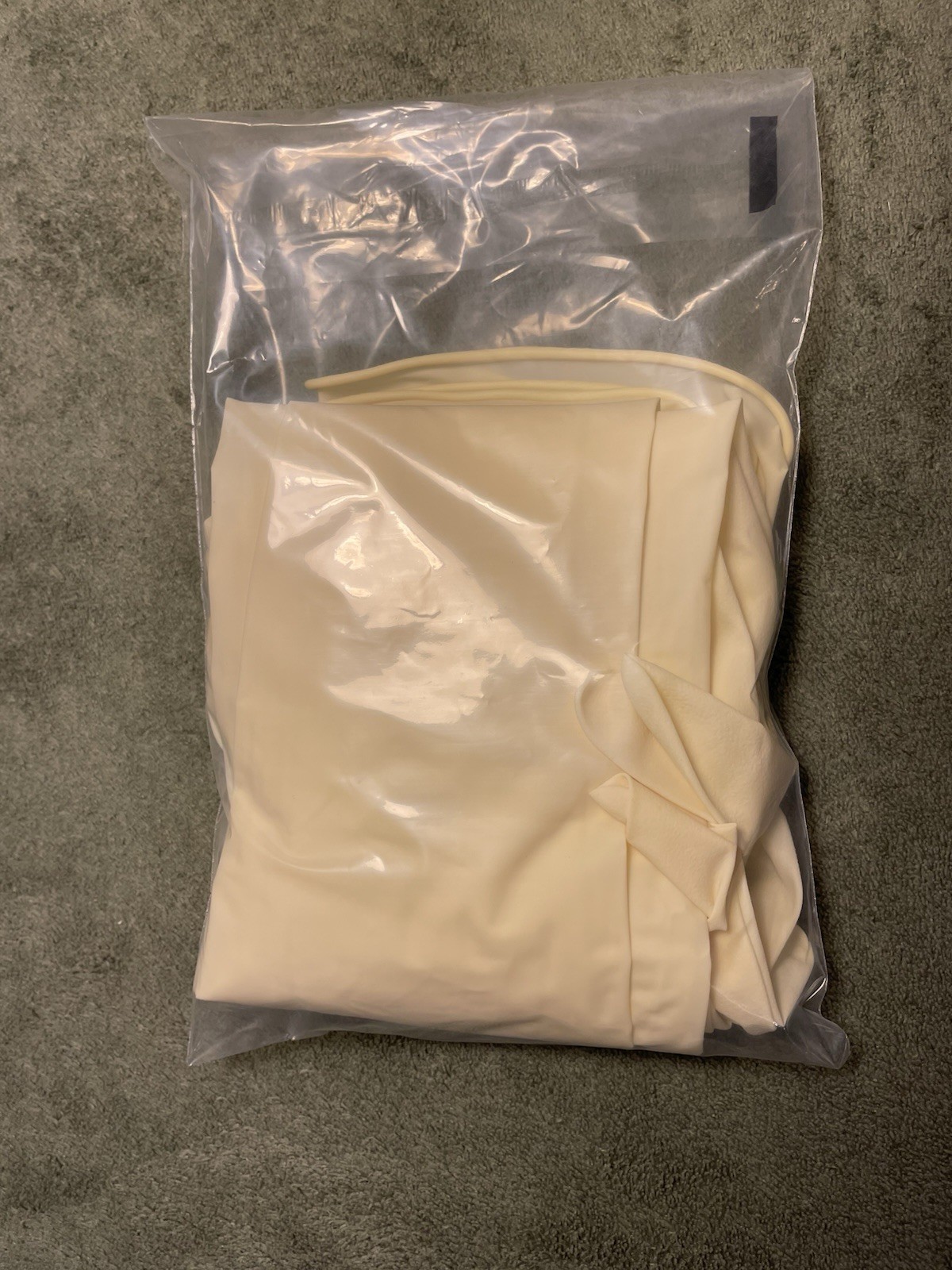 Elbow Length Latex Gloves, 9Mil, 19” Long Cuff, 10 Count 1 Pack, Size 7.5 Medium