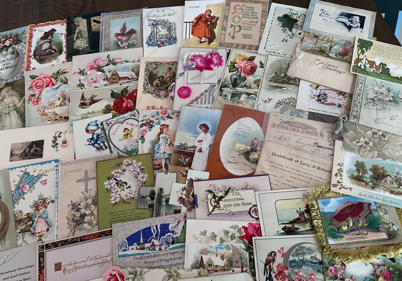 Huge Lot of 200 +Old Scraps~Cards~Ephemera~Mixed Paper~DAMAGED-SCRAPBOOK CRAFTS!
