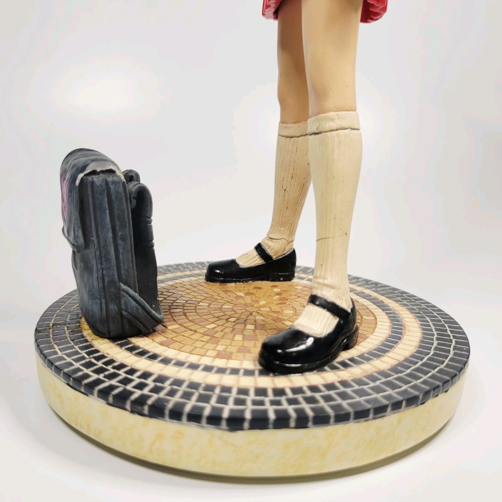 RARE Hit-Girl Statue Red Skirt Edition #27/100 Dynamic Forces - READ - DAMAGED