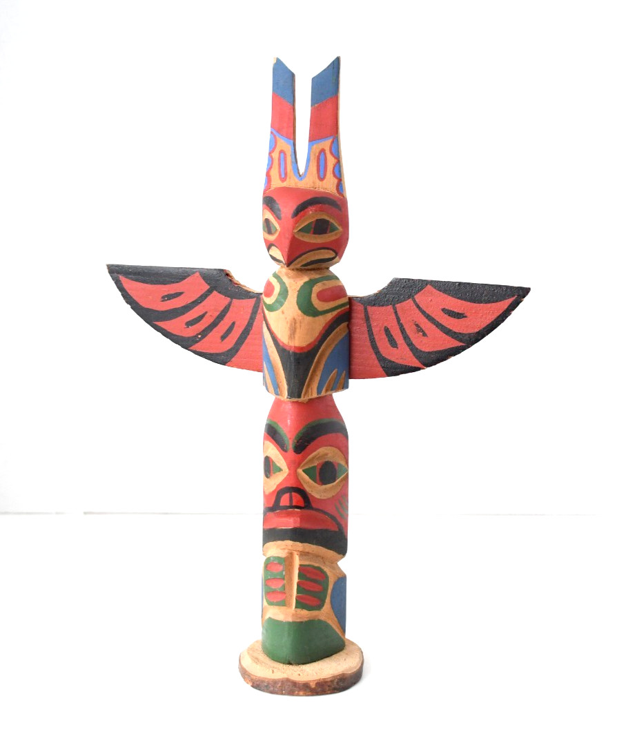 Vintage PWC Cedar Totem Pole Thunderbird Human 1960's 8x5