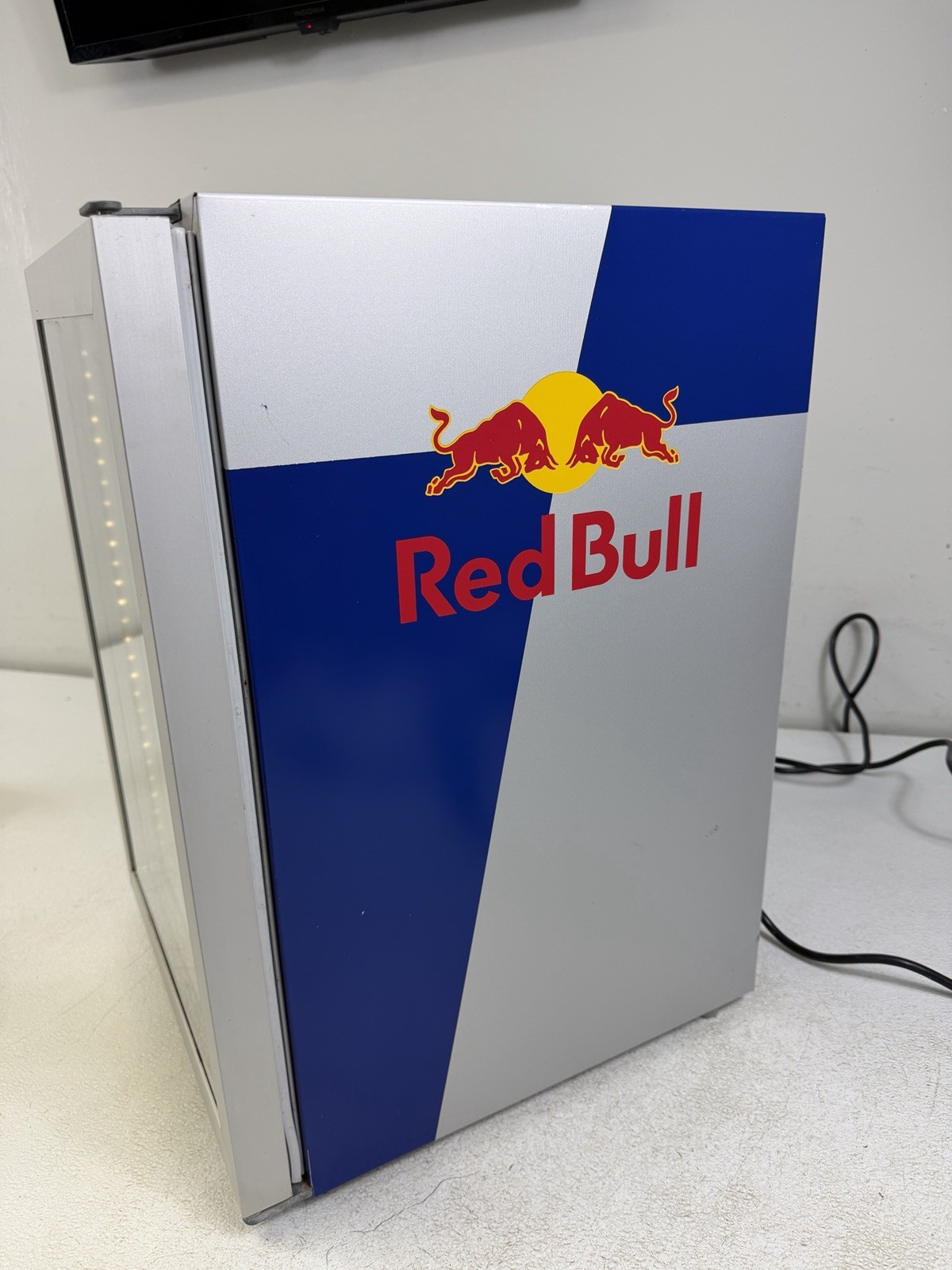 Red Bull Mini Fridge VESTFROST Commercial Rare M036