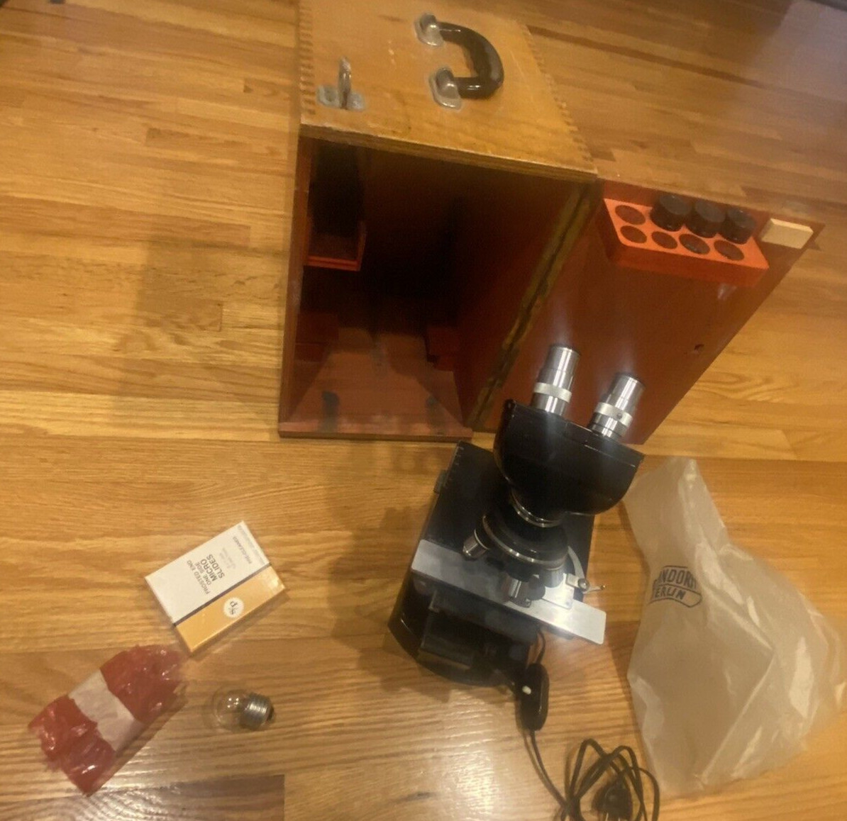 Vintage STEINDORFF BERLIN Binocular Microscope w Accessories & Wooden Case LOOK!