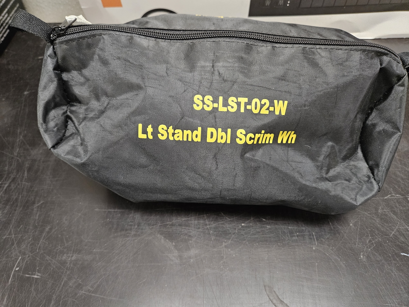 Scrim King SS-LST-02-W Double Sided Lighting Stand Scrim, White - Used