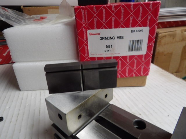 STARRETT #581 Precision Grinding Vise W/581V Angle Block NEW