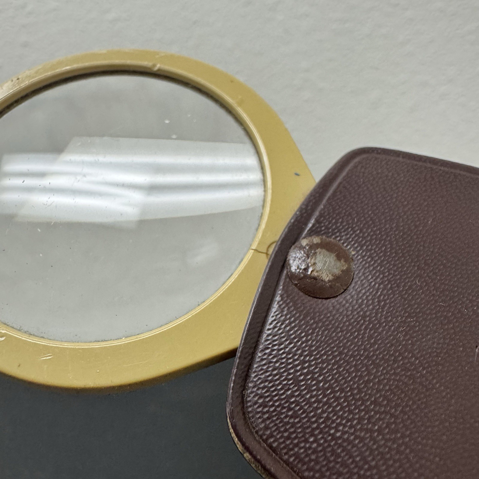 Vintage Folding Pocket Magnifying Glass With Leather Case 60s 70s