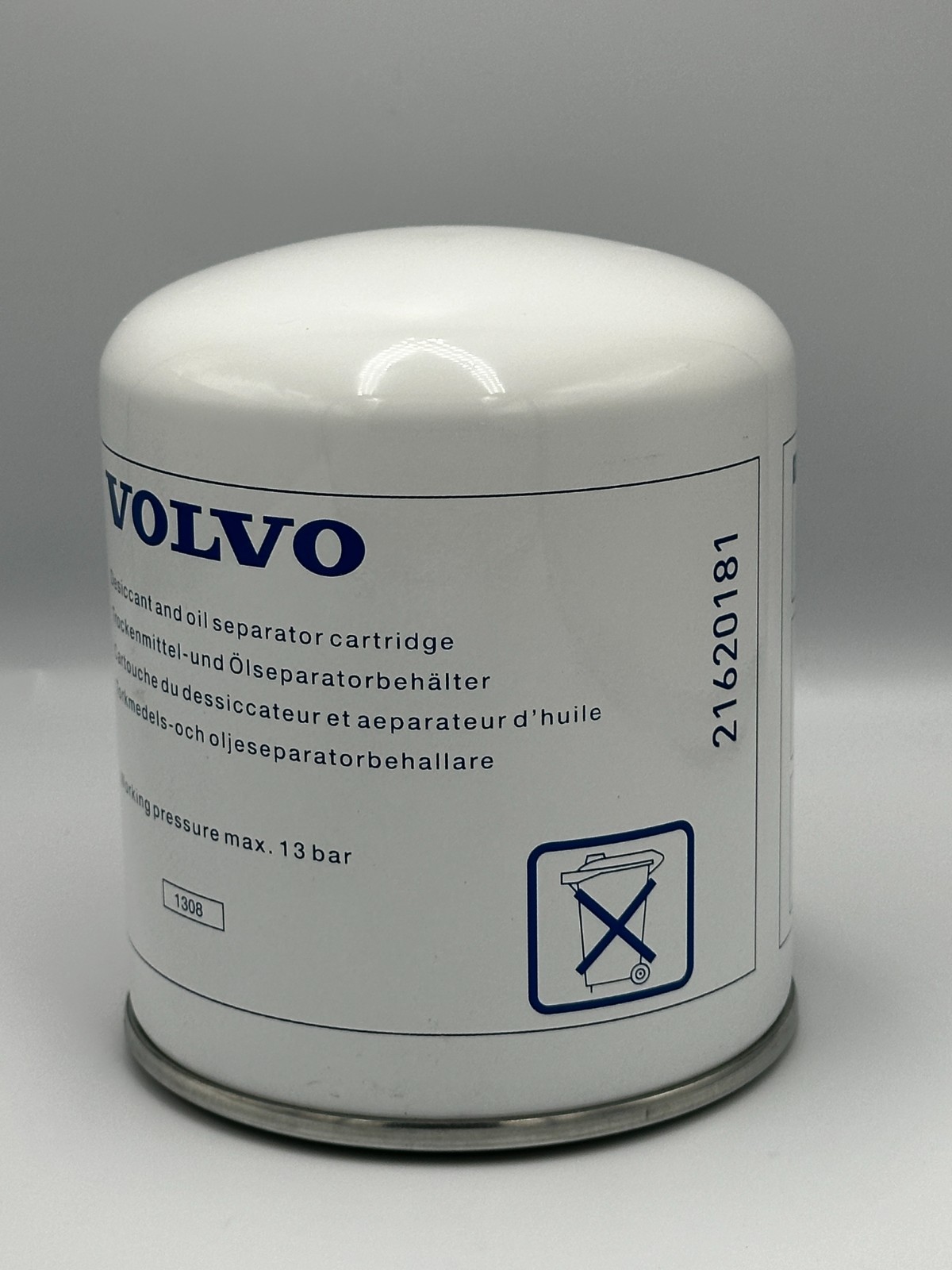 NEW OEM FOR VOLVO D13 air dryer cartridge OEM 21620181