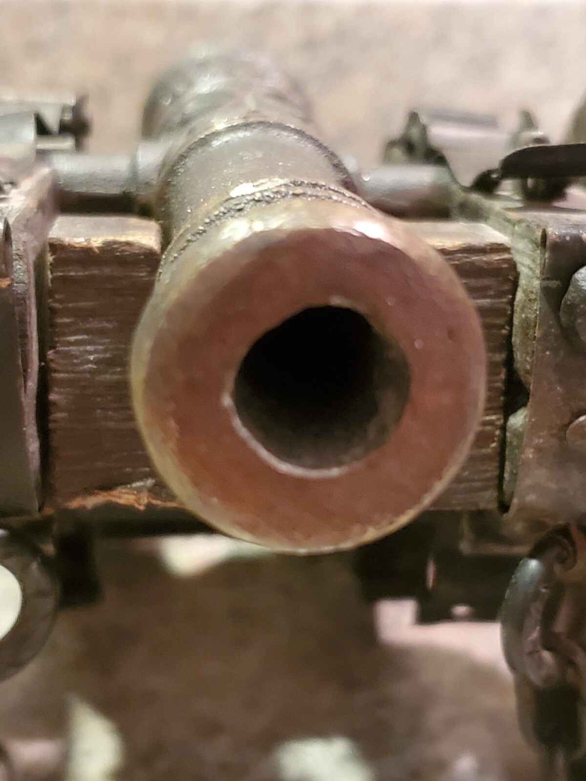 Model of a Spanish Field cannon, circa 16th century Replica Metal And Wood (Z6)