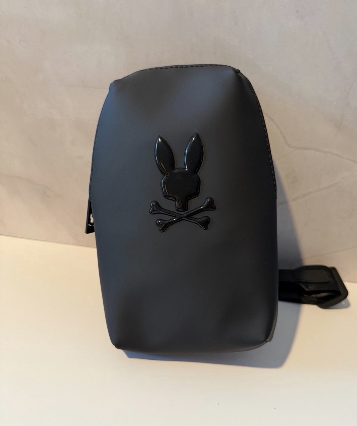 Psycho Bunny - Unisex Rubberized Crossbody BLACK