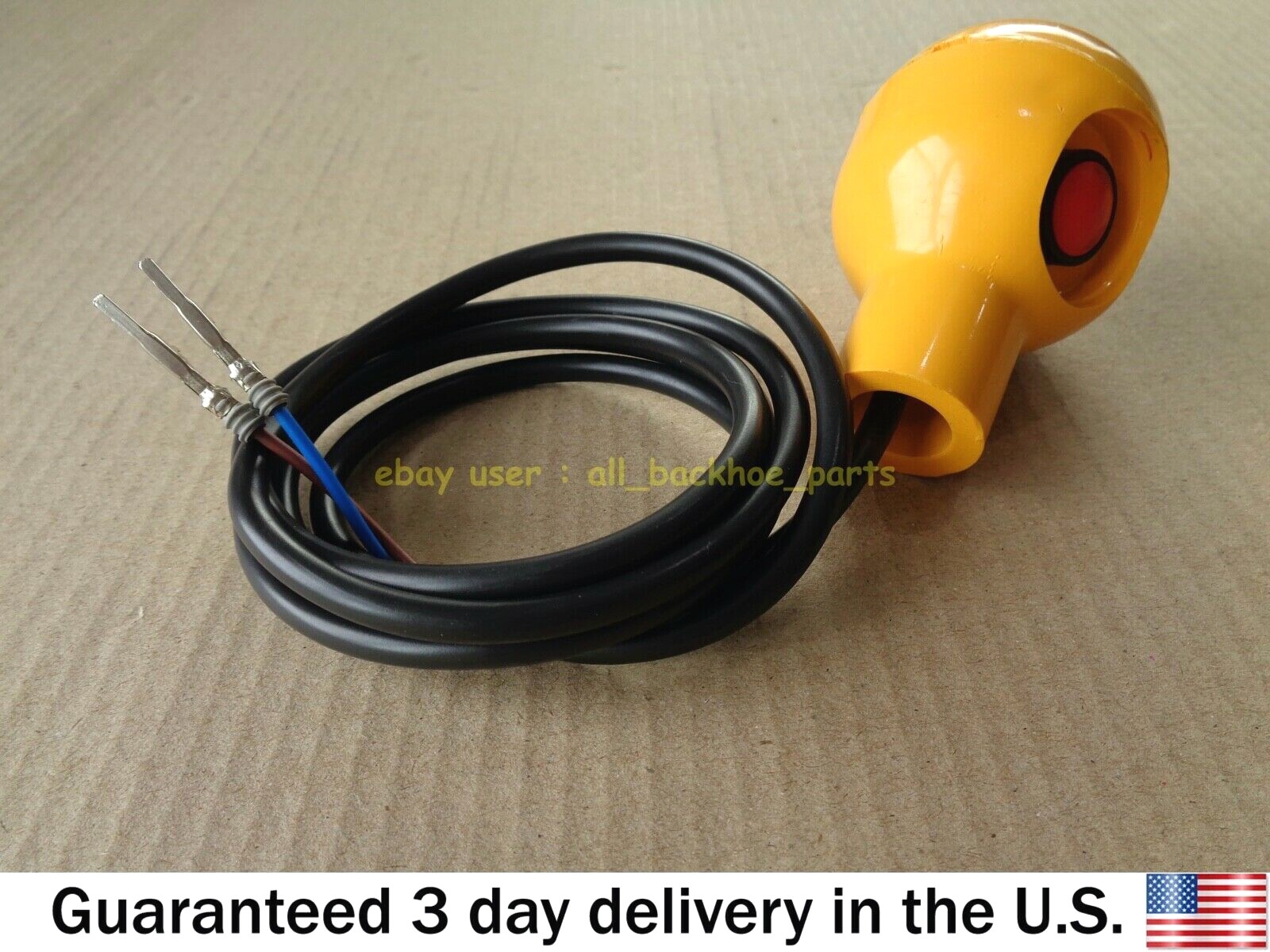 JCB BACKHOE - YELLOW KNOB ASSY. WITH MICROSWITCH (PART NO. 993/61200 701/D9775)