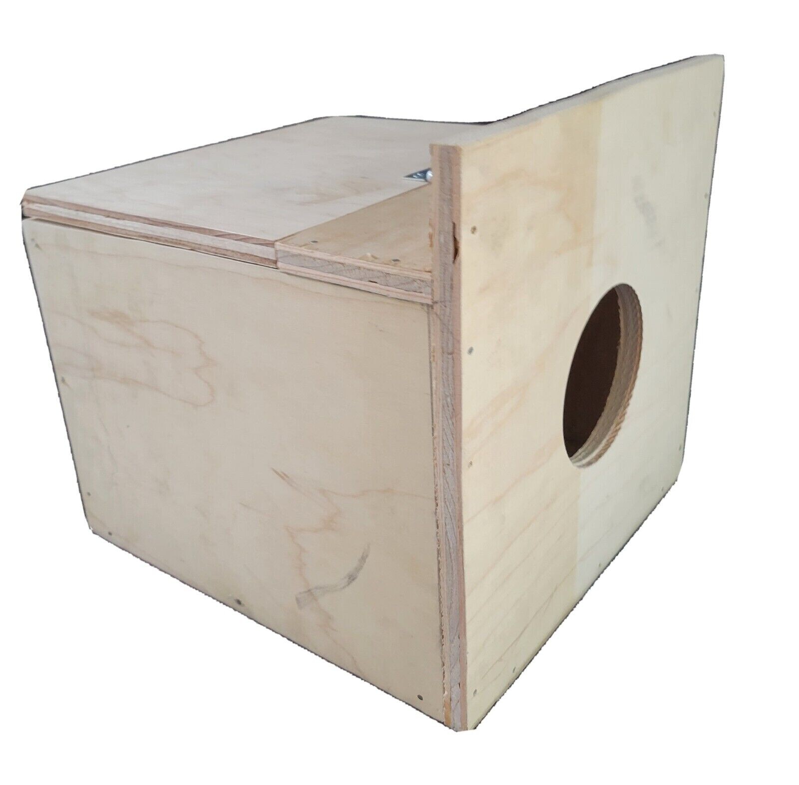 Nest Box (6"x6"x4") For  Australian parakeets, finches and parrolets