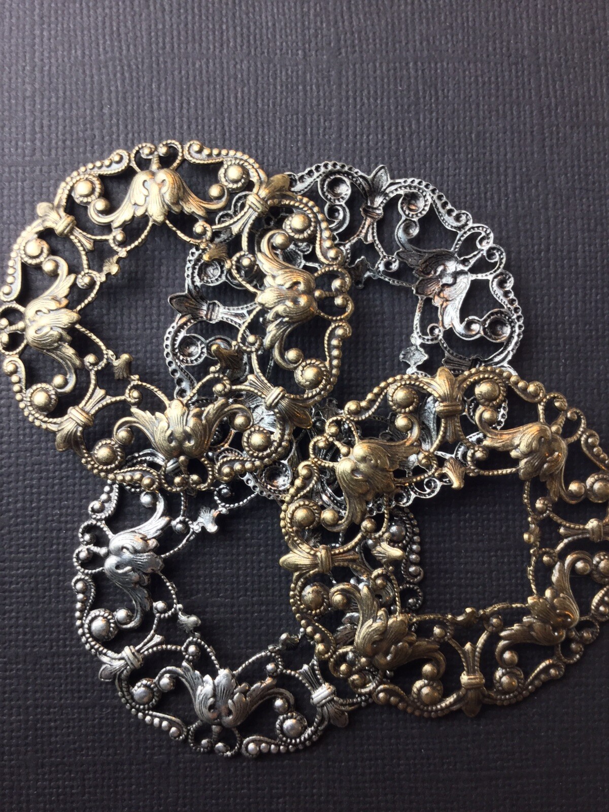 24824 Matte Silver Oxidized Victorian Round Filigree Brass Jewelry Finding