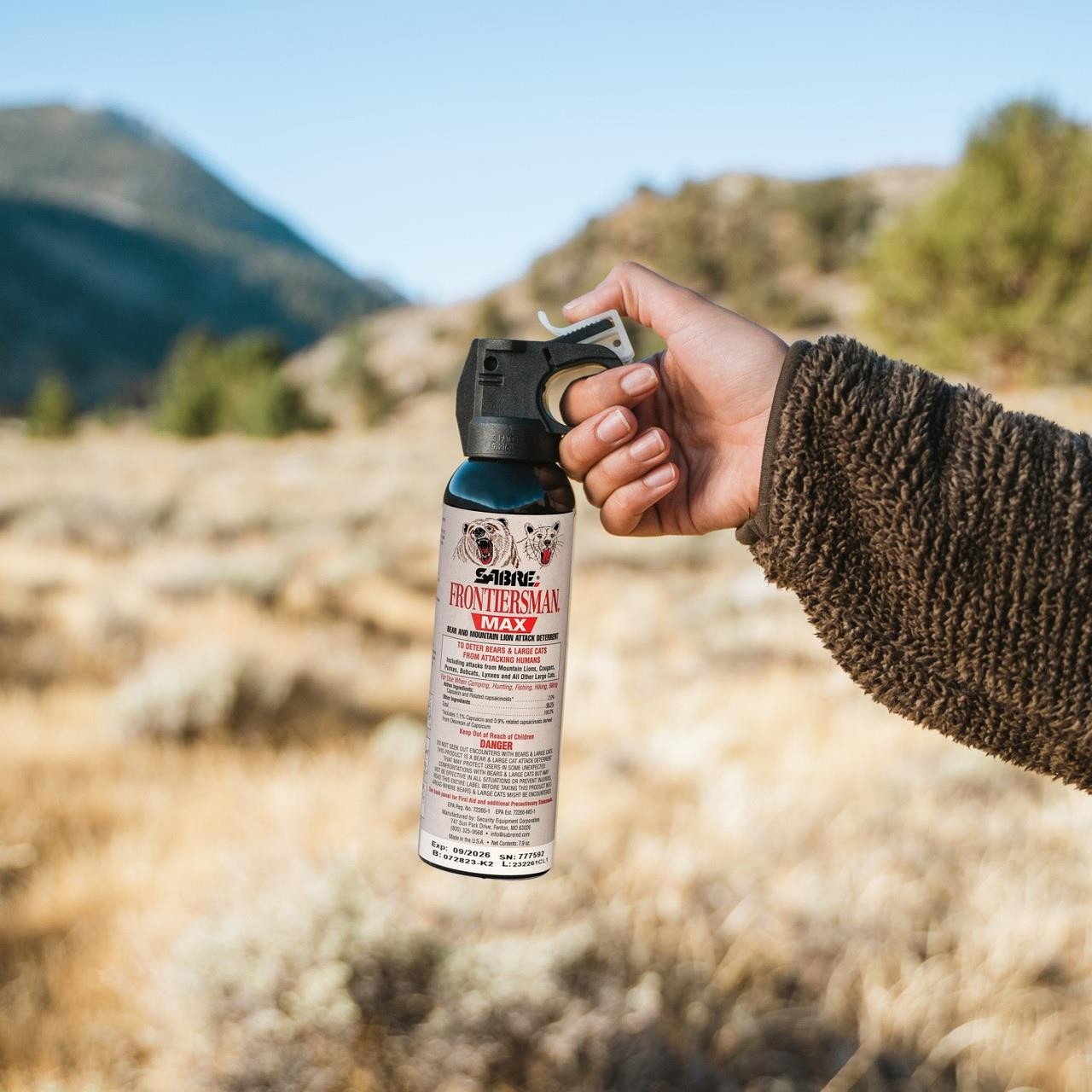 New Sabre Frontiersman Max 7.9 oz. Bear & Mountain Lion Spray (EXP: 02/29)