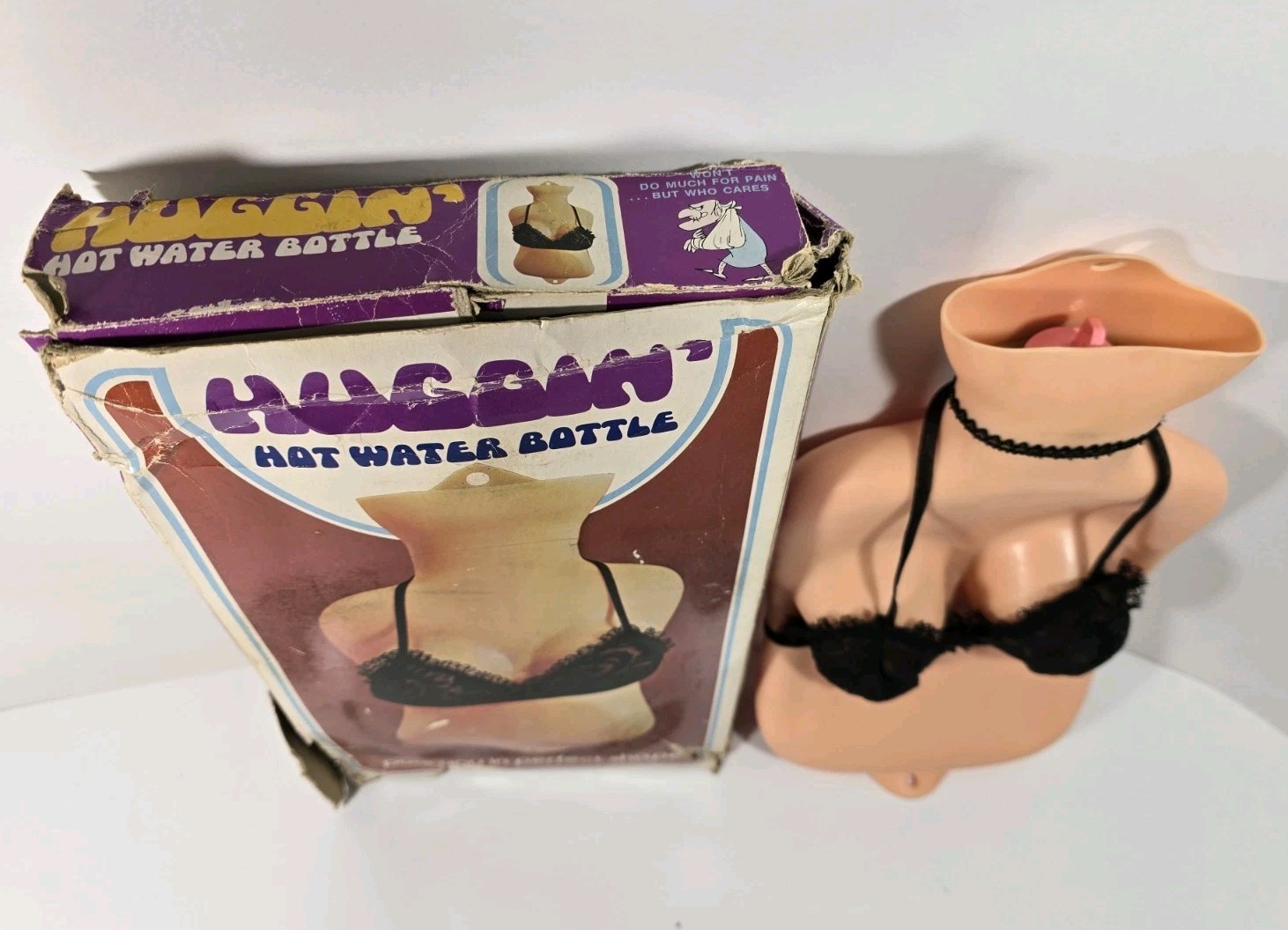 Rare Vintage 1973 Poynter Huggin Rubber Hot Water Bottle Novelty Removable Bra