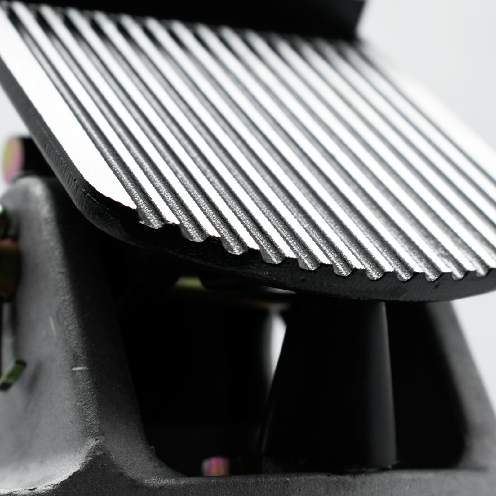 Complete E6 Foot Brake Valve With Treadle Assembly, Replaces Bendix 286171N