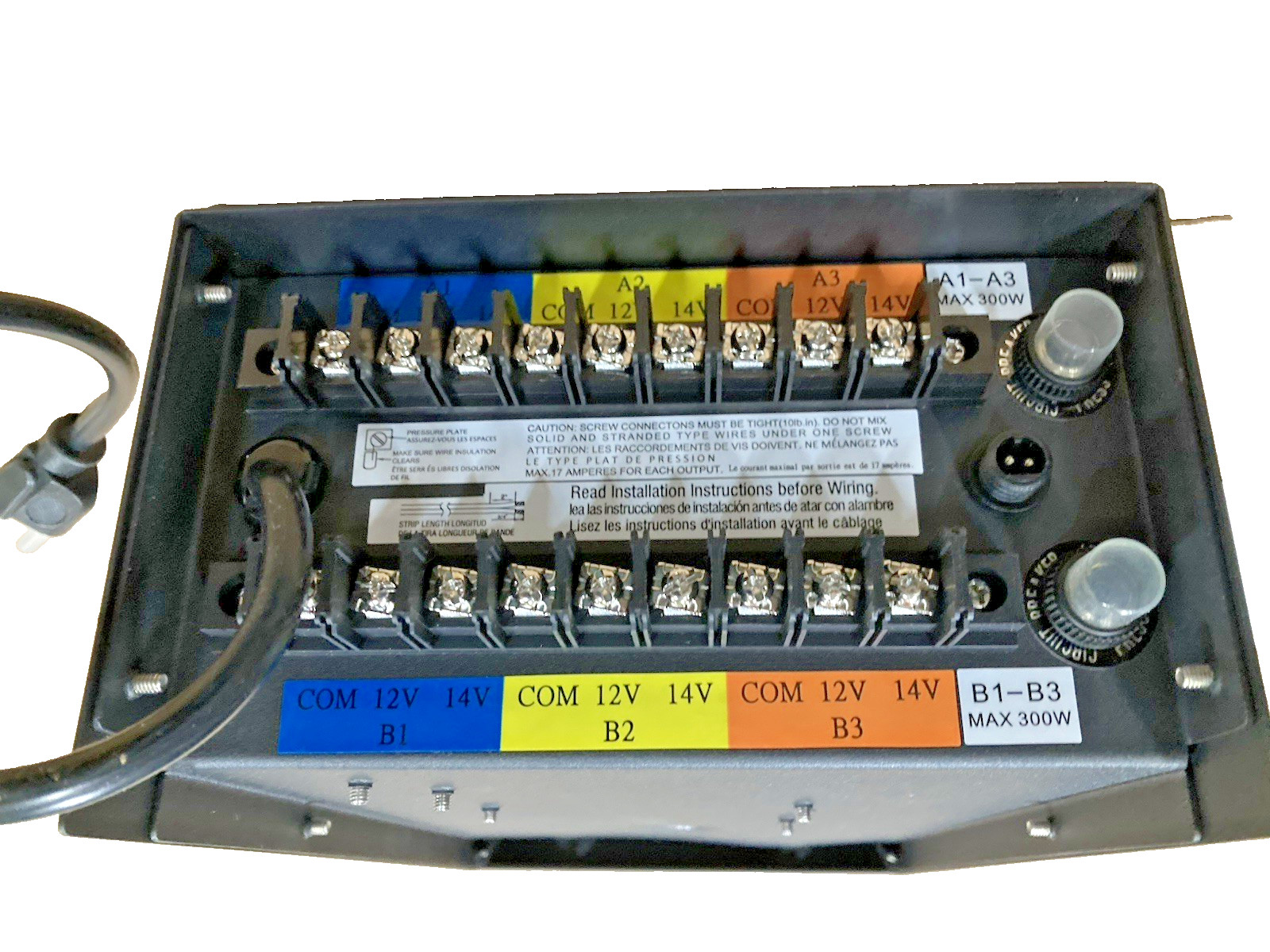 Low Voltage 600-Watt Metal Landscape Lighting Transformer with Timer