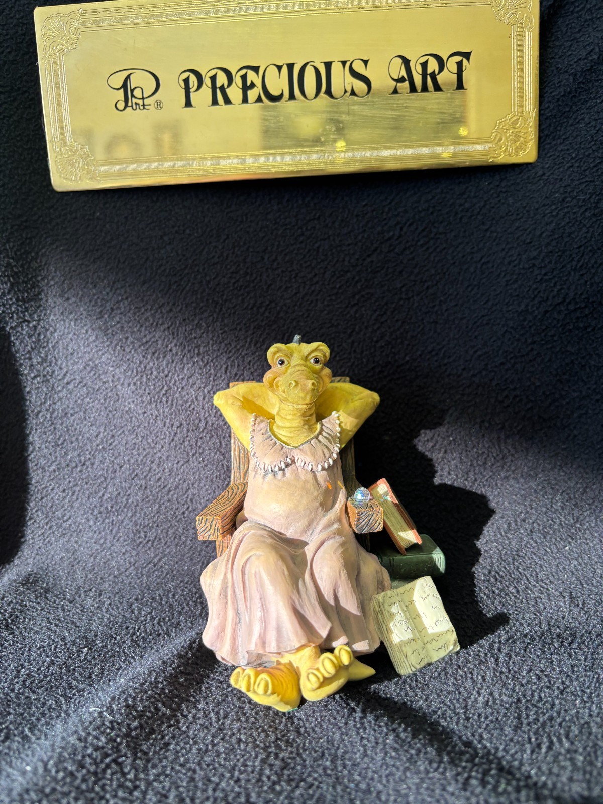 Krystonia MINT New in UNOPENED Box At Rest # 3986 The World of Krystonia READ